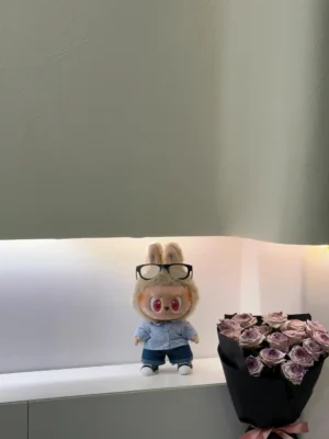 No relevant product subject to generate SEO-optimized alt text based on the specified product categories and rules.