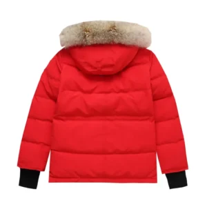 The image shows a red puffer jacket with a fur-trimmed hood and black cuffs, but no brand or model details are visible. Please provide brand and product details so I can generate the alt text according to your SEO rules.