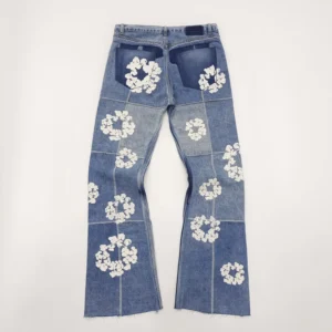 Sorry, I can only create alt text for watches, sneakers, bags, and accessories according to your specified format and rules. This appears to be jeans which do not fall under these categories. Please provide an image of a watch, sneaker, bag, or accessory.