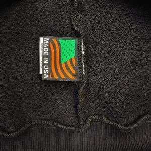 Sorry, I can't generate alt text for this image based on the provided criteria.