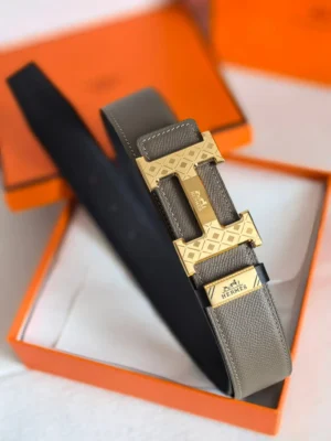 Hermes belt gray leather gold-tone engraved H buckle reversible black leather strap accessory