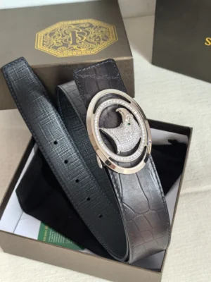 Stefano Ricci 3.8cm luxury leather belt with a distinctive silver buckle, presented in a branded box, showcasing high-end craftsmanship and design.