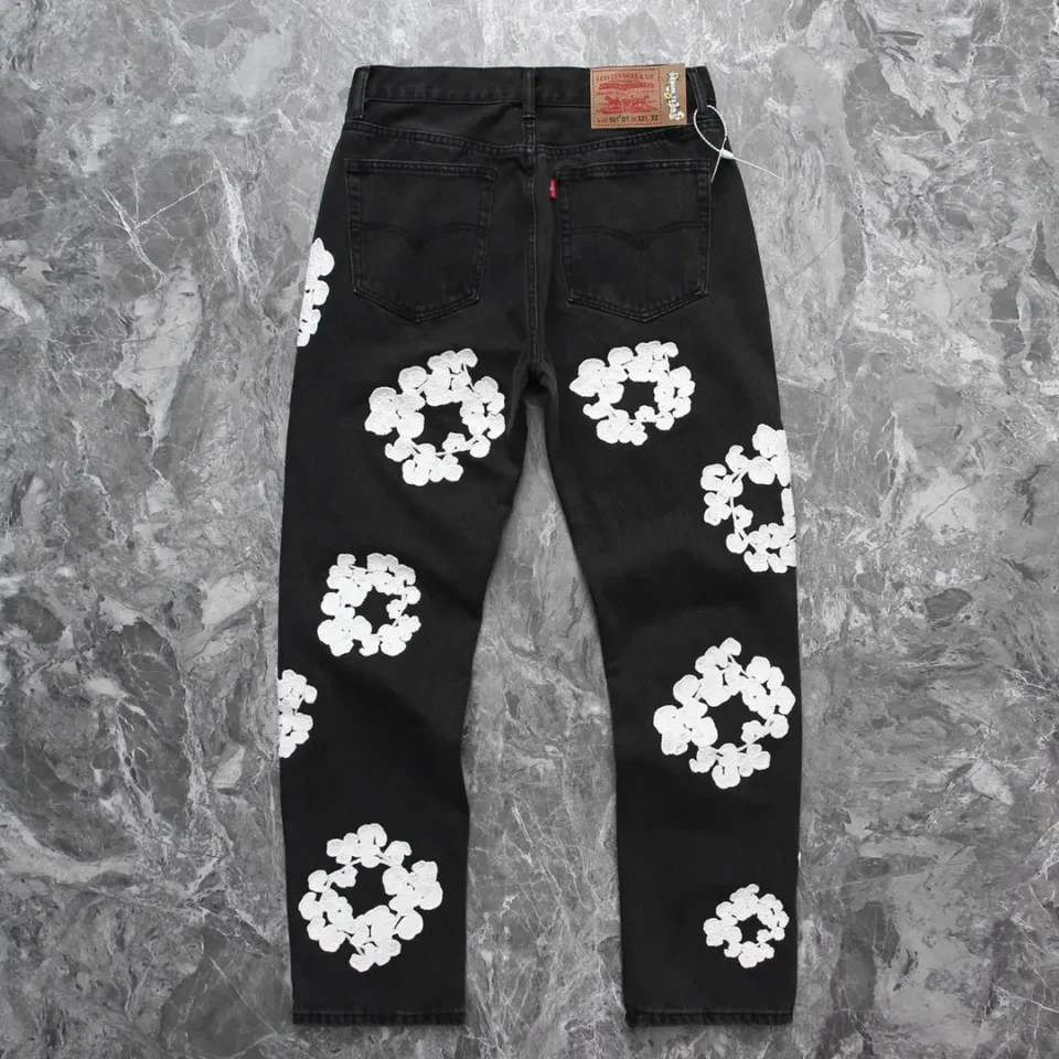 Levi's 501 black denim jeans white floral print cotton material casual fit