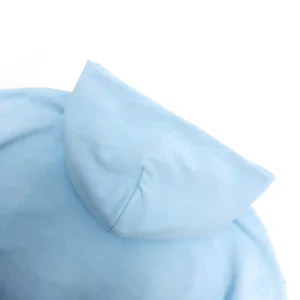 Not applicable; image does not match product types (watches, sneakers, bags, accessories). Please provide an image of one of these product types for SEO-optimized alt text.