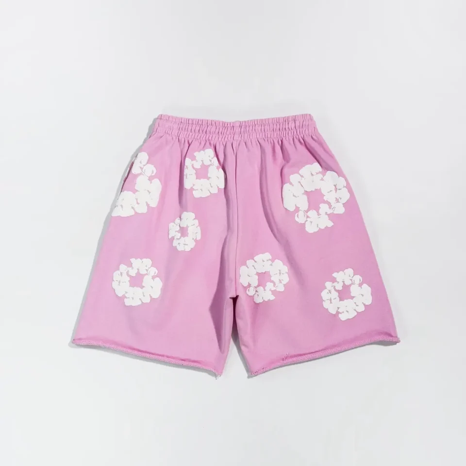 Sorry, I can only generate alt text for watches, sneakers, bags, and accessories based on your specified format.