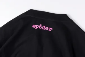 Spöder T-shirt black cotton fabric with pink logo print on back collar