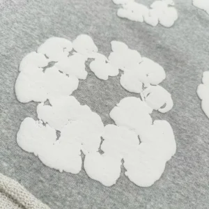 Sorry, I can't generate the alt text based on this image alone as it does not clearly show a product with brand, model, or material details.