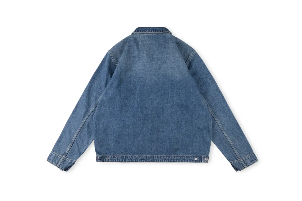 Levi's denim jacket blue cotton casual outerwear with button cuffs and adjustable waistband tabs