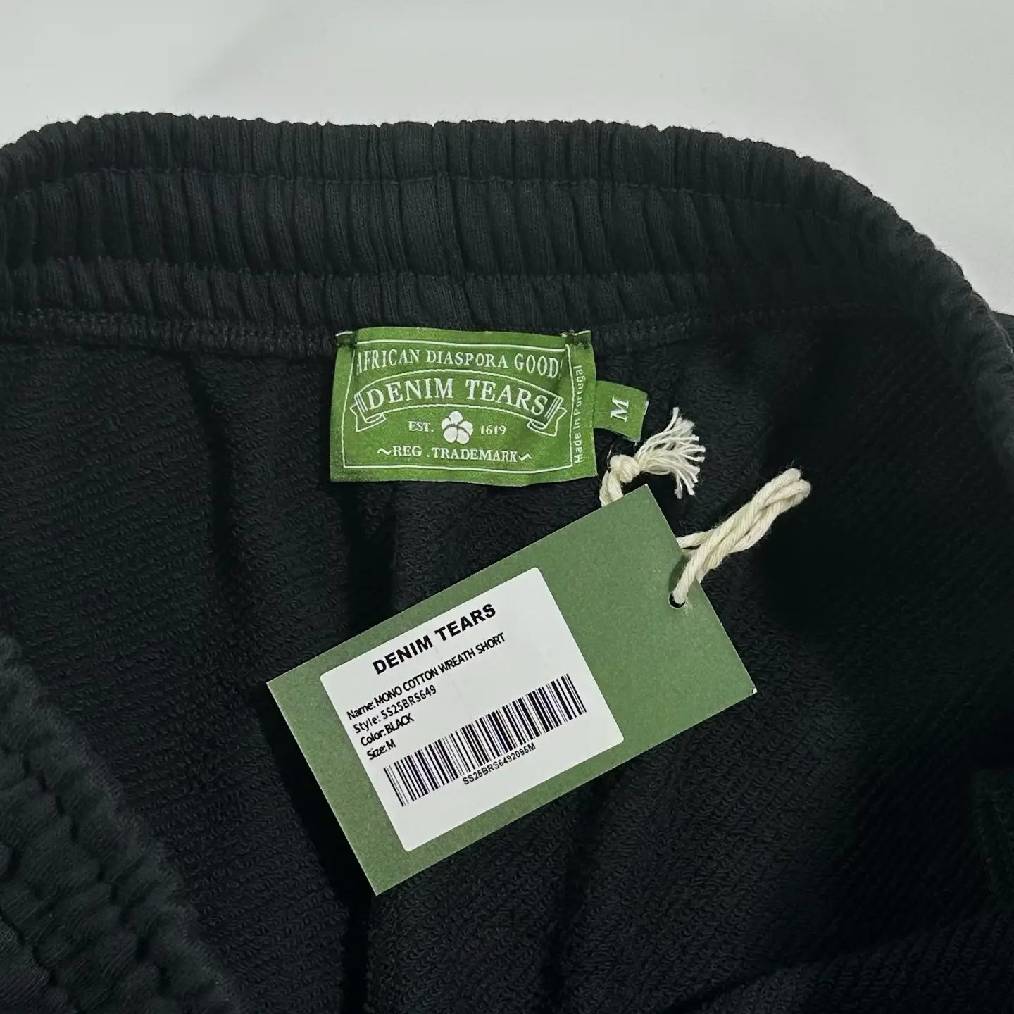 Denim Tears Mono Cotton Wreath shorts black cotton material size medium