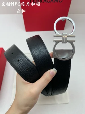 Ferragamo belt black leather silver double G buckle accessory with NFC chip scanning feature