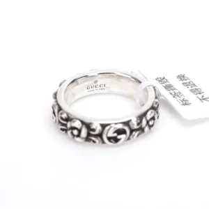 Gucci ring silver-tone metal floral pattern engraved logo accessory with authenticity tag