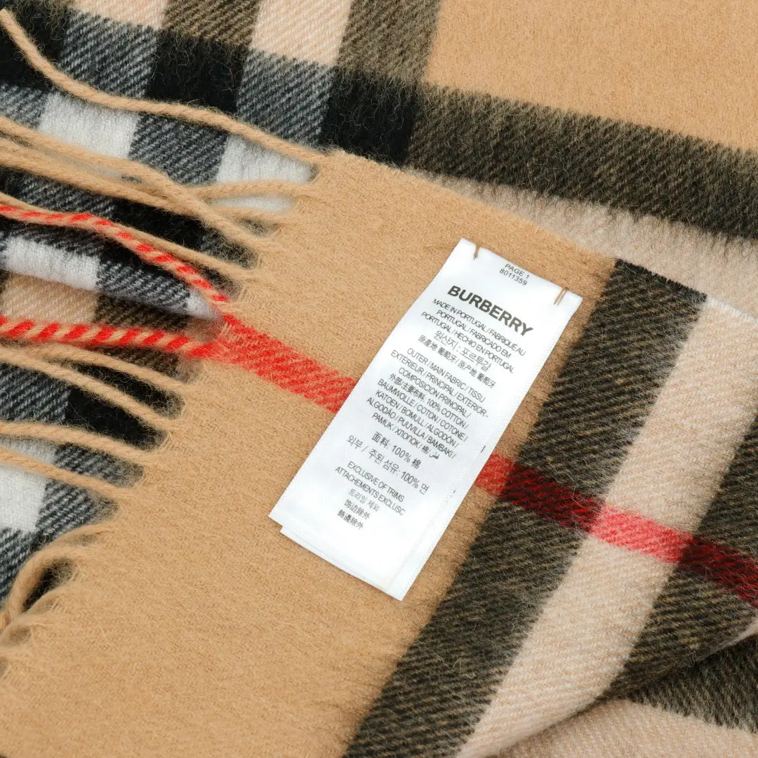 Burberry scarf classic check beige black red pattern 100% cotton fabric with fringed edges