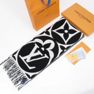 Louis Vuitton scarf black white wool with monogram pattern and fringed edges accessory