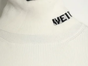 Vetements turtleneck sweater white rib knit cotton with black logo detail on collar