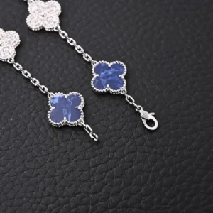 Van Cleef & Arpels Vintage Alhambra bracelet blue mother-of-pearl silver chain and clover motifs