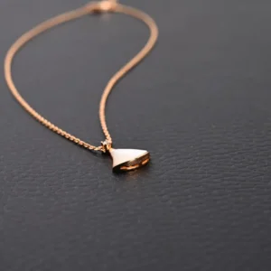 Bvlgari Pendant necklace rose gold metal delicate chain fine jewelry accessory