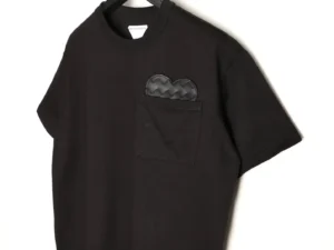 Bottega Veneta T-shirt black cotton with black woven leather heart detail on chest pocket
