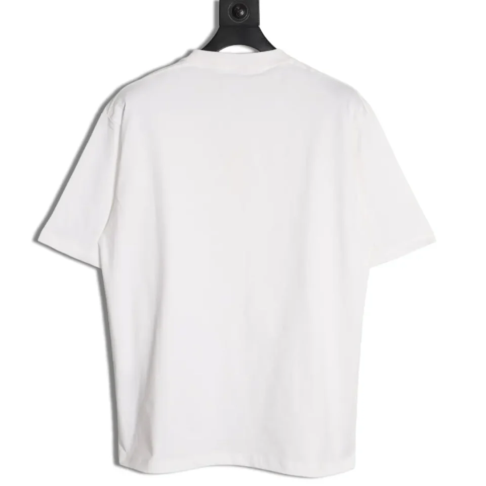 Sorry, I can't generate the alt text for this image based on the provided product categories and rules.