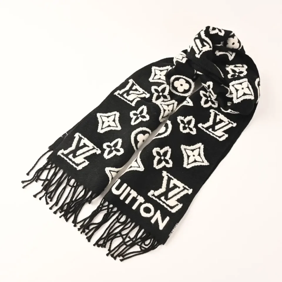 Louis Vuitton scarf black white wool with monogram pattern and fringed edges accessory