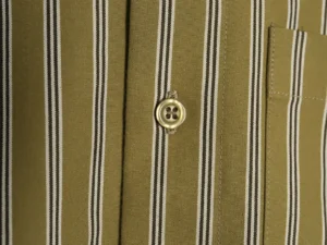 No brand or product type visible in the image to generate SEO-optimized alt text as requested.