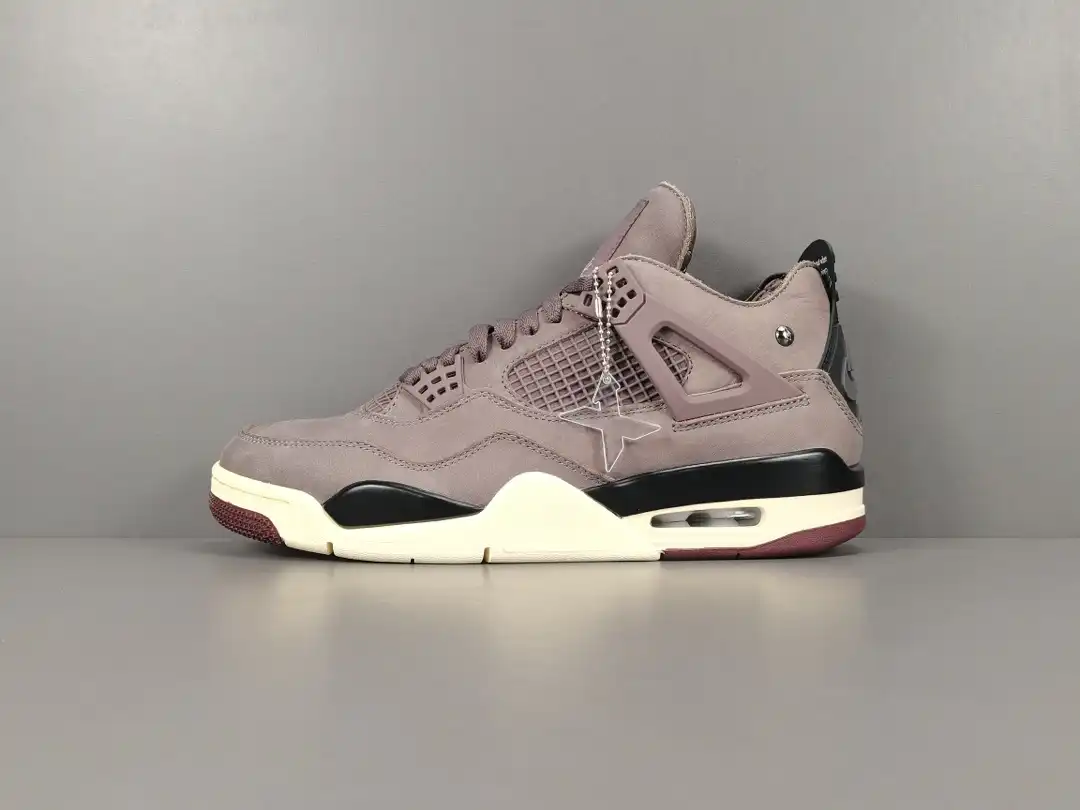 Jordan 4 Retro SP A Ma Maniére Violet Ore