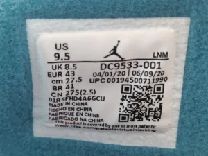 Nike Air Jordan 1 Retro High OG black white leather sneakers model DC9533-001 size 9.5 US