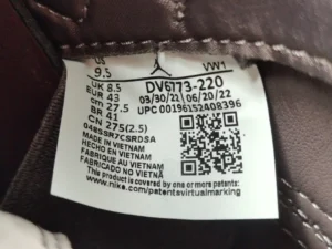 Nike label tag from Jordan 4 Retro SP A Ma Maniére Violet Ore sneakers, displaying size, model number DV6773-220, and manufacturing details.