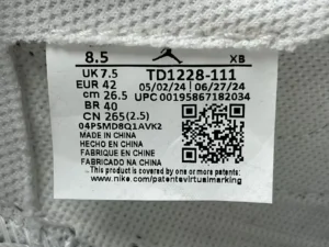 Nike Air Jordan 1 Mid TD1228-111 white textile toddler sneakers size 8.5 US made in China