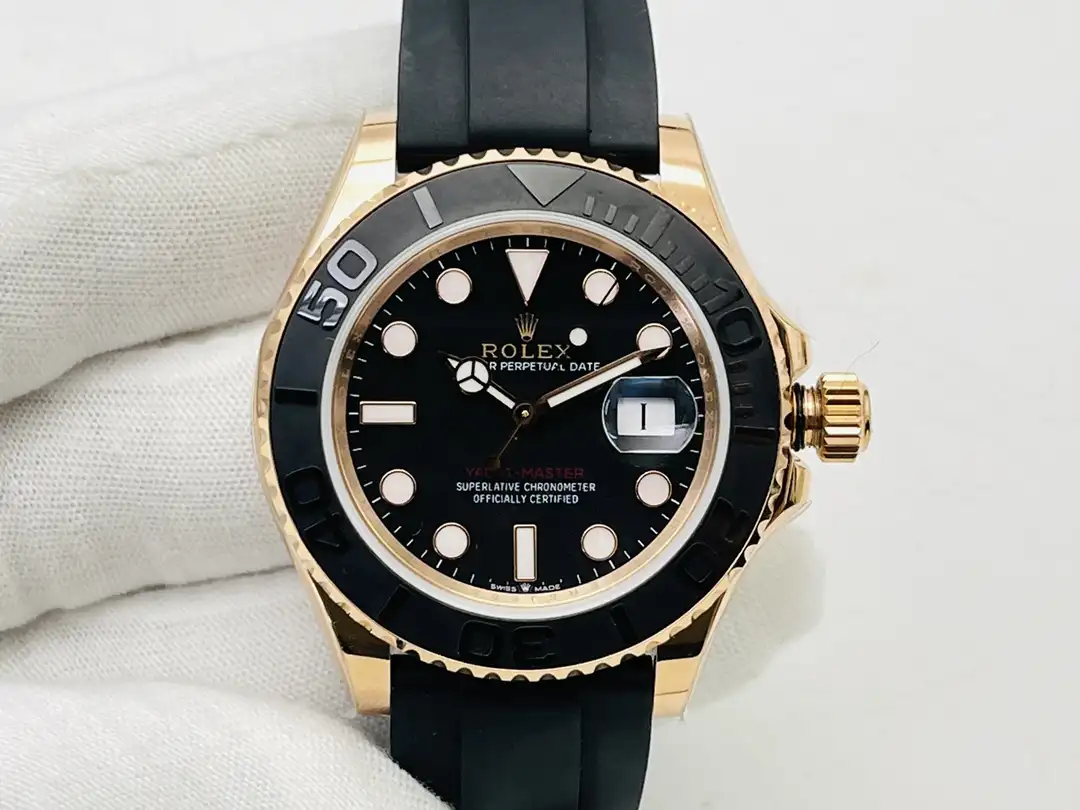 Rolex Yacht-Master 40 Rose Gold Oysterflex Black Dial