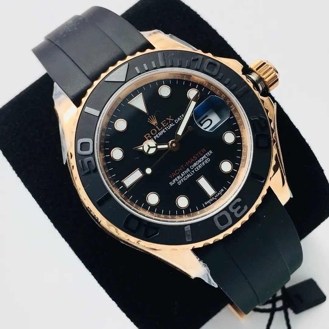 Rolex Yacht-Master 40 Rose Gold Oysterflex Black Dial