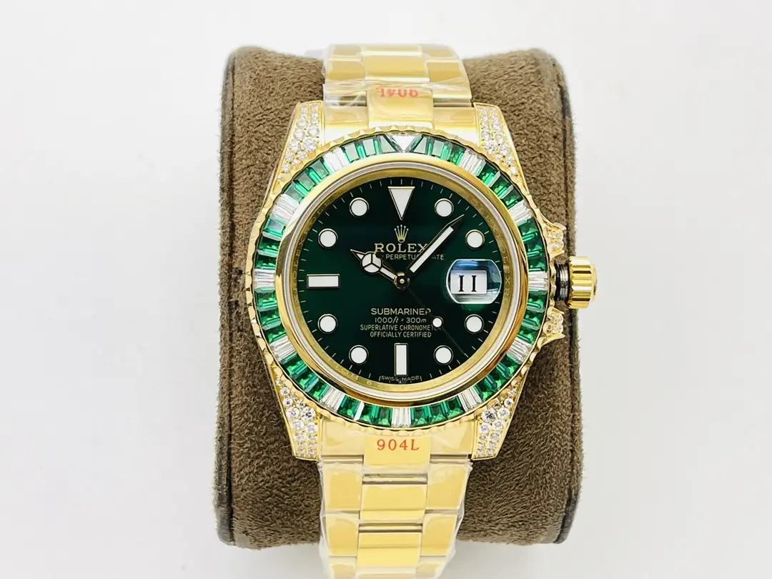 Rolex GMT-Master II Yellow Gold Green/Black Bezel