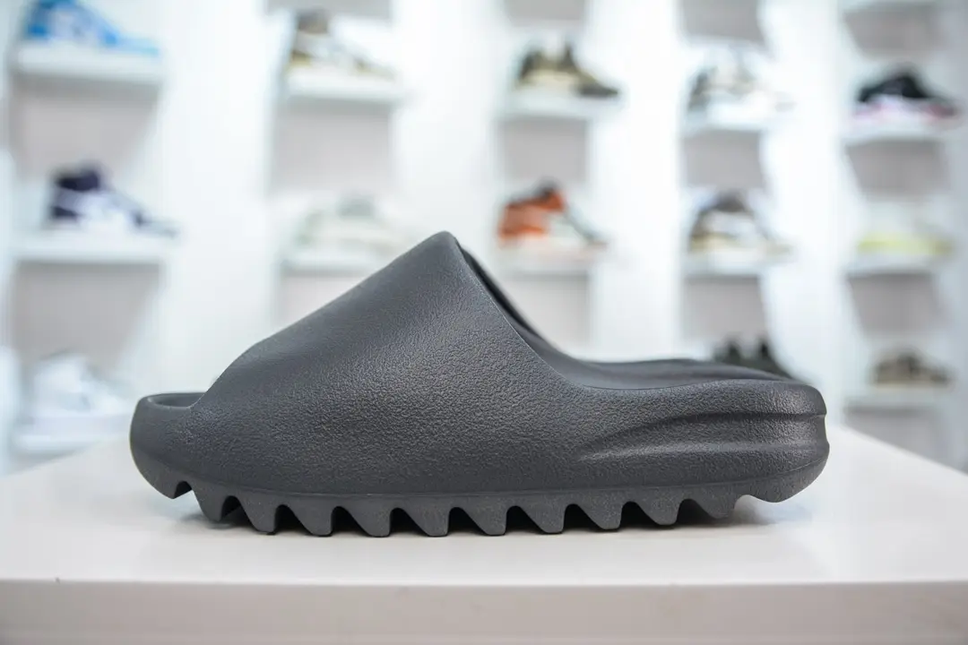 Adidas Yeezy Slide Slate Grey