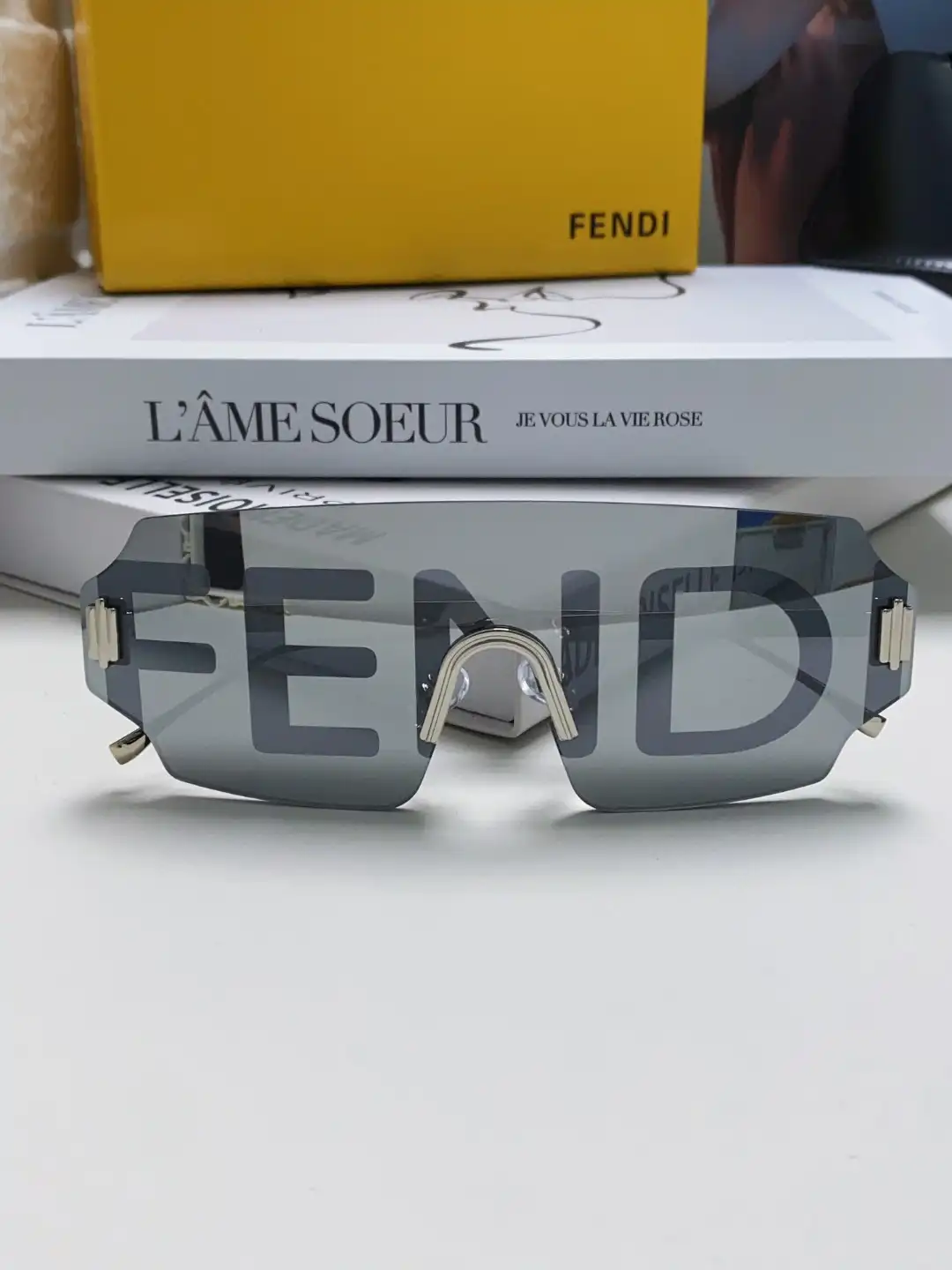 FENDI 2026 New Sunglasses for Men, Fashionable, Trendy, Comfortable, Mask style Sunshade Windshield