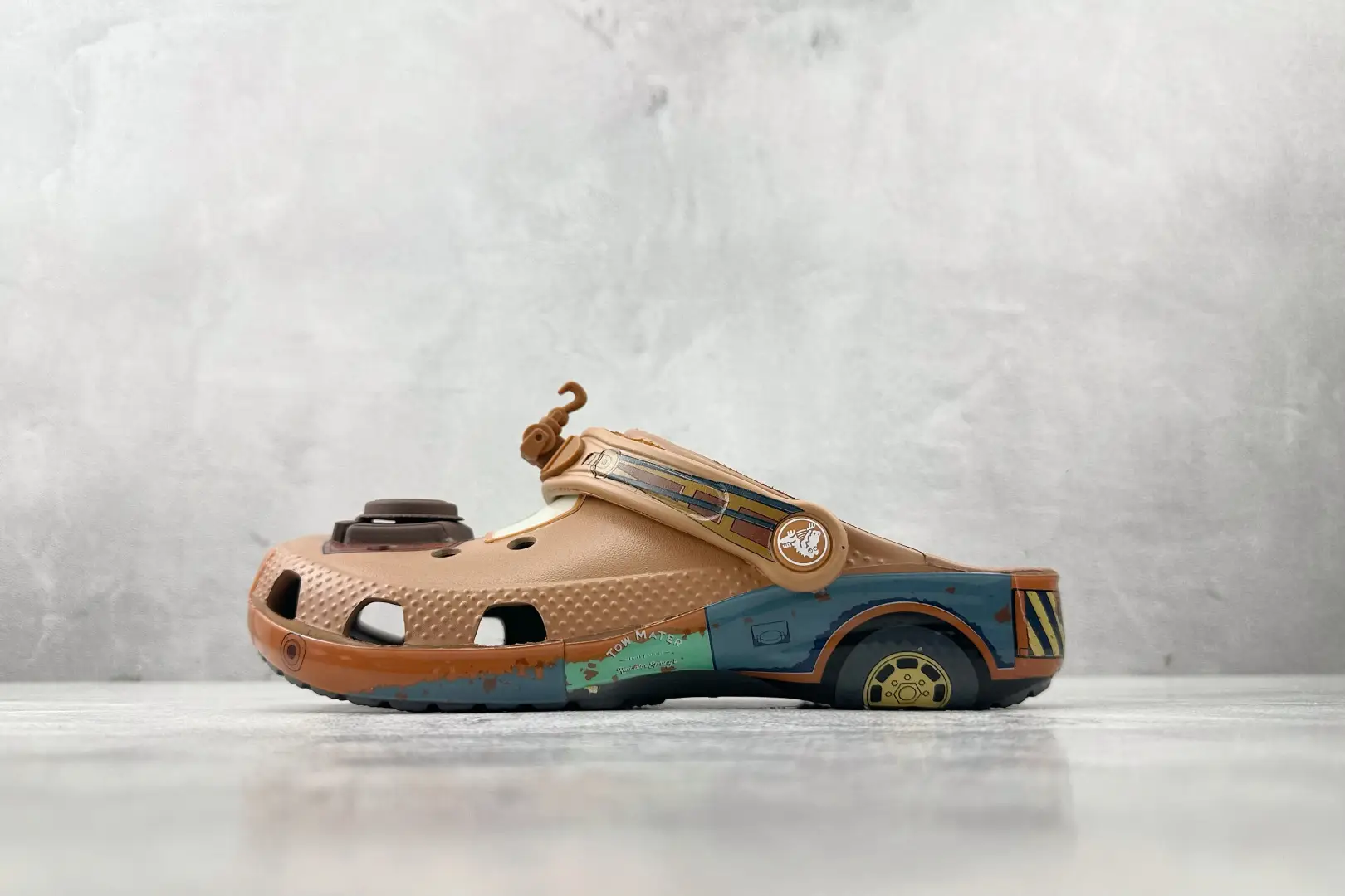 Cars x Crocs  Classic Clog "Ma