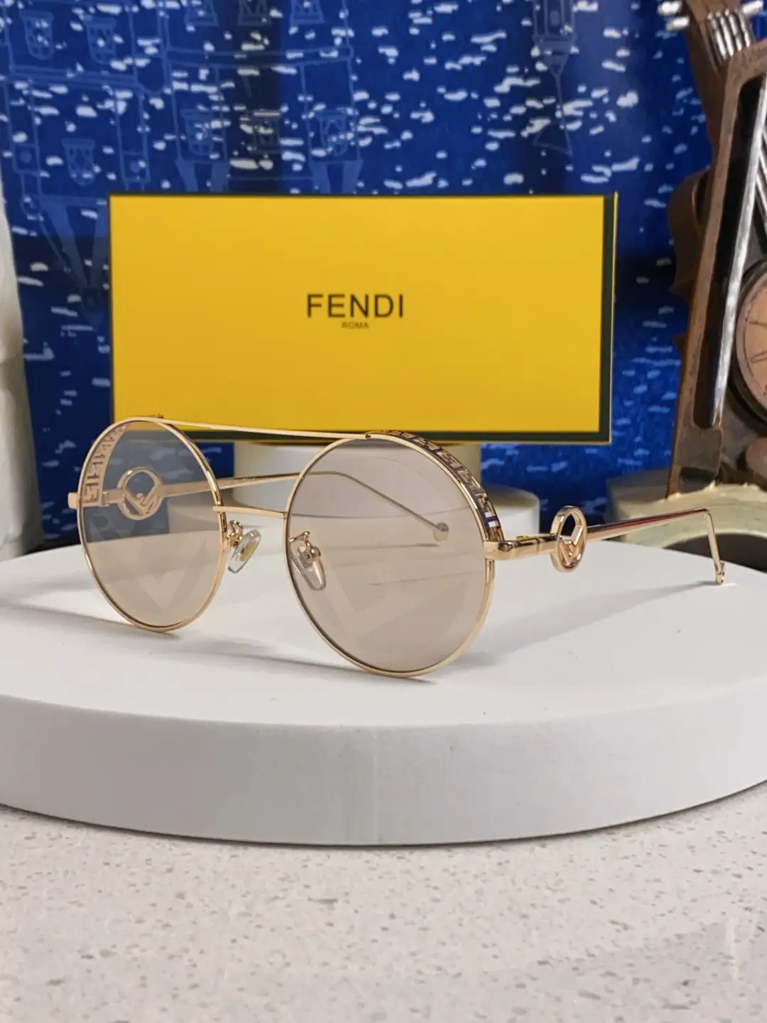 Fendi 2026 new cyberpunk futuristic double beam circular narrow frame sunglasses for men and women