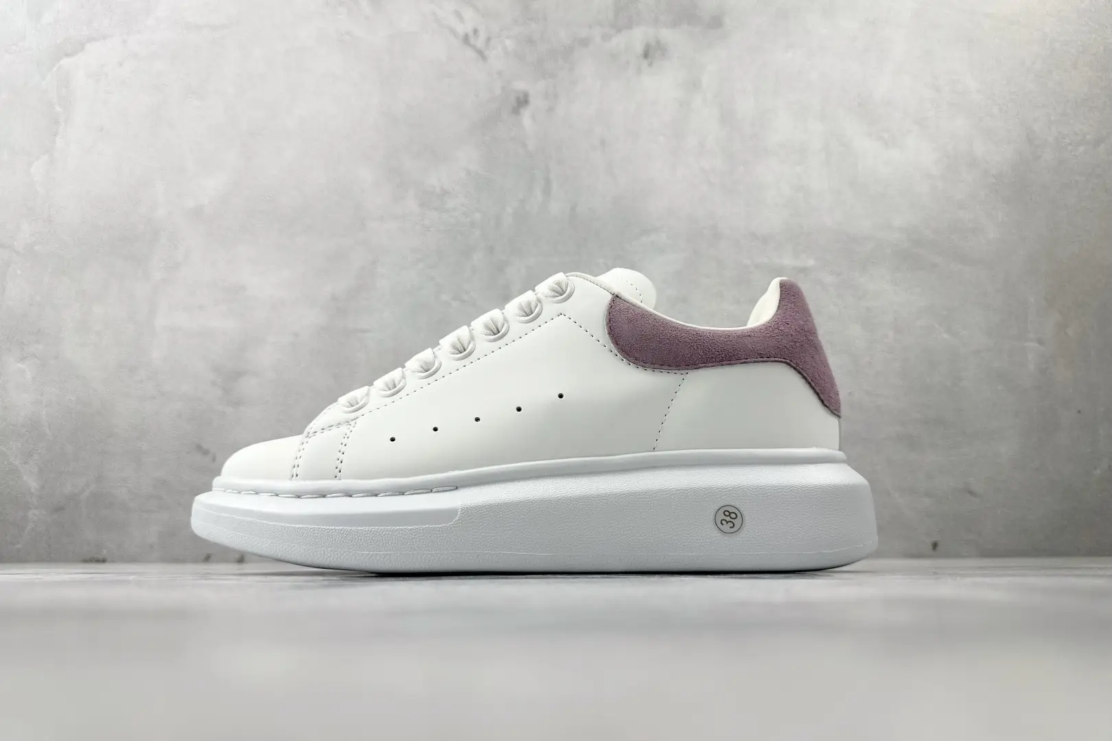 Alexander McQueen   Oversized
