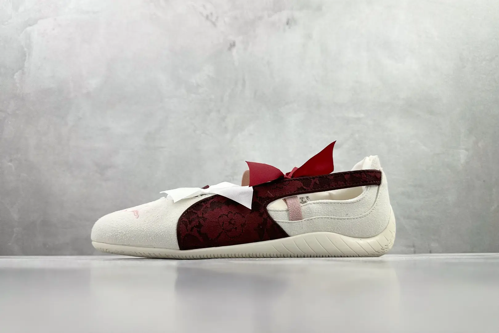 PUMA Speedcat Ballet Rice White Red
*35