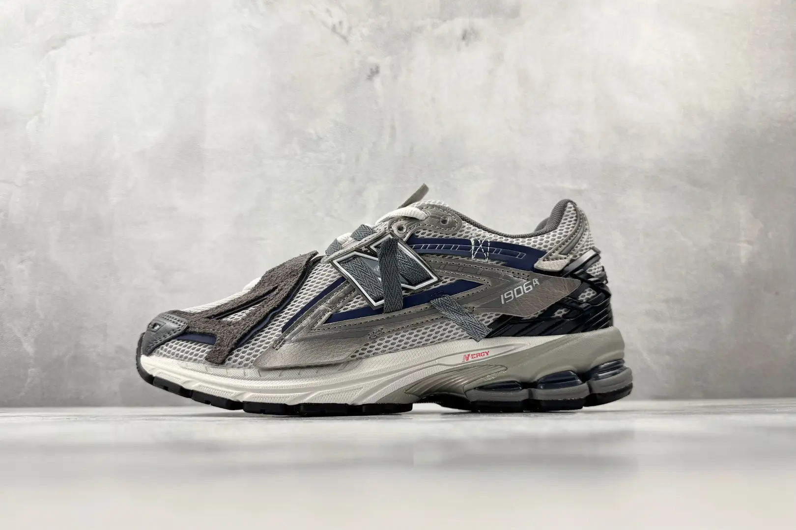 New Balance 1906 Grey Blue
*39A6136