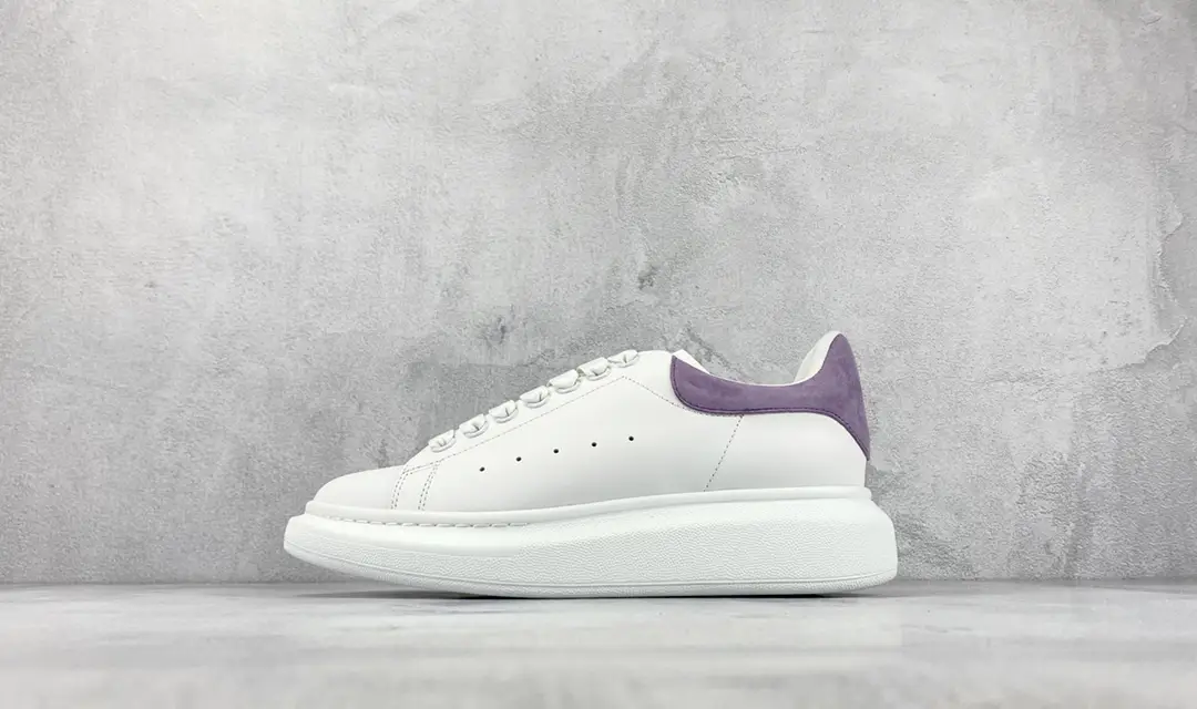 Alexander McQueen
Authentic order special channel