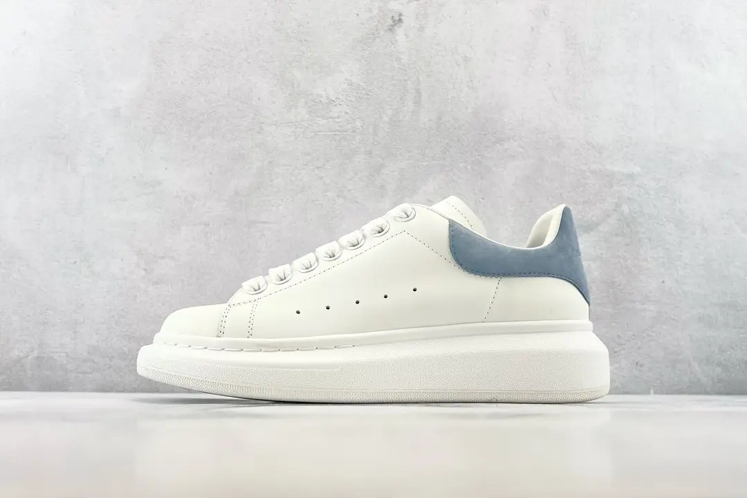 Alexander McQueen Haze Blue
Size：