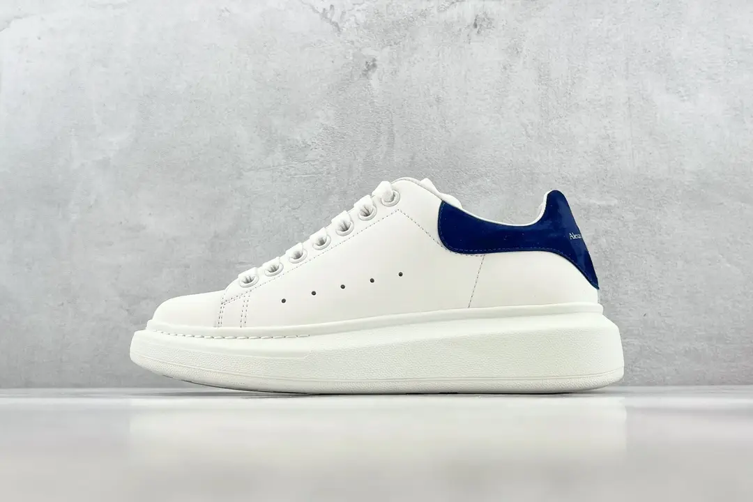 Alexander McQueen Deep Blue Tail
Size：