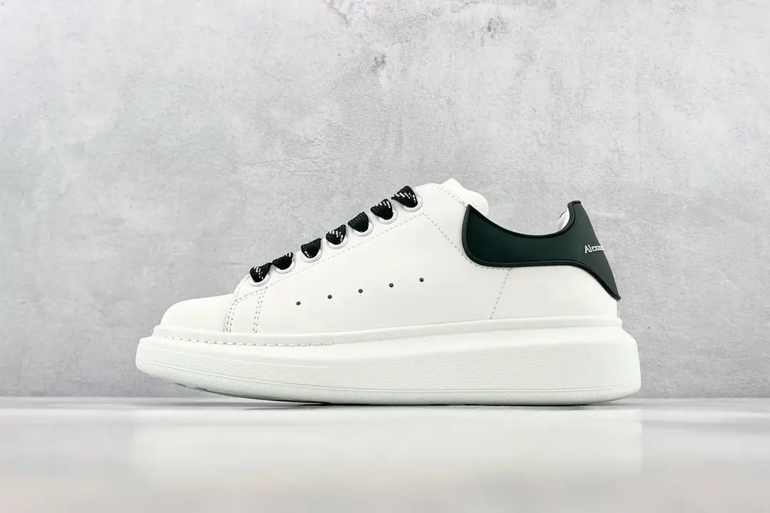 Alexander McQueen dropper tail
Size：