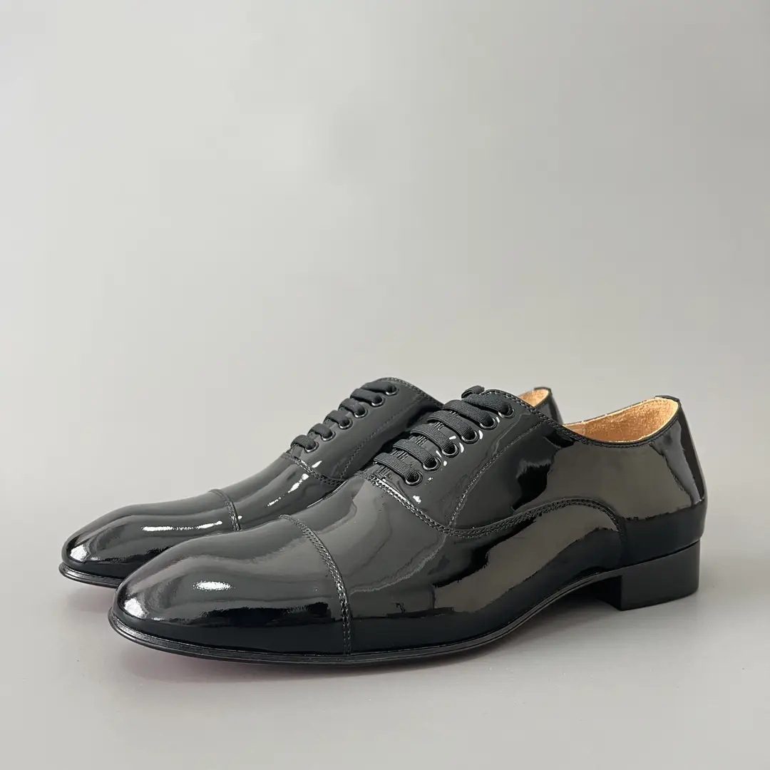 Christian Louboutin Greggo Fashion Men's Rest