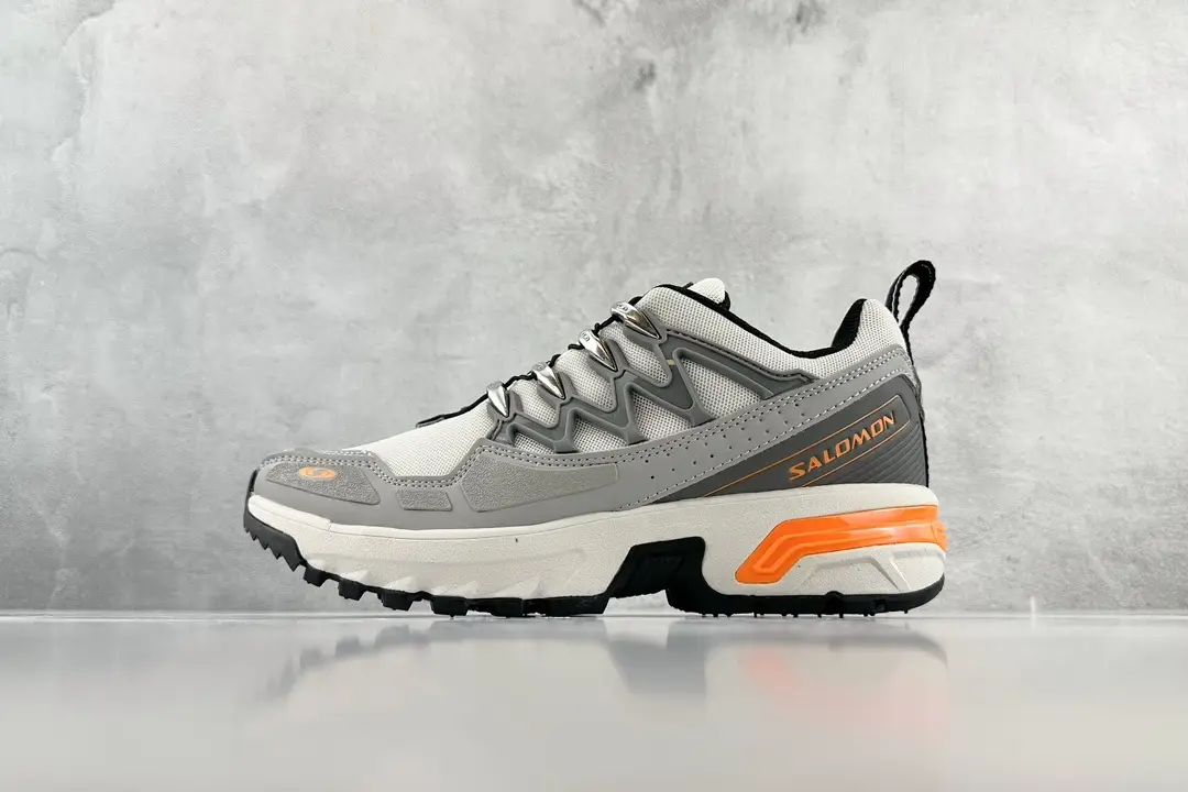 SALOMON  ACS ＋灰
Article number: 472368
Size: