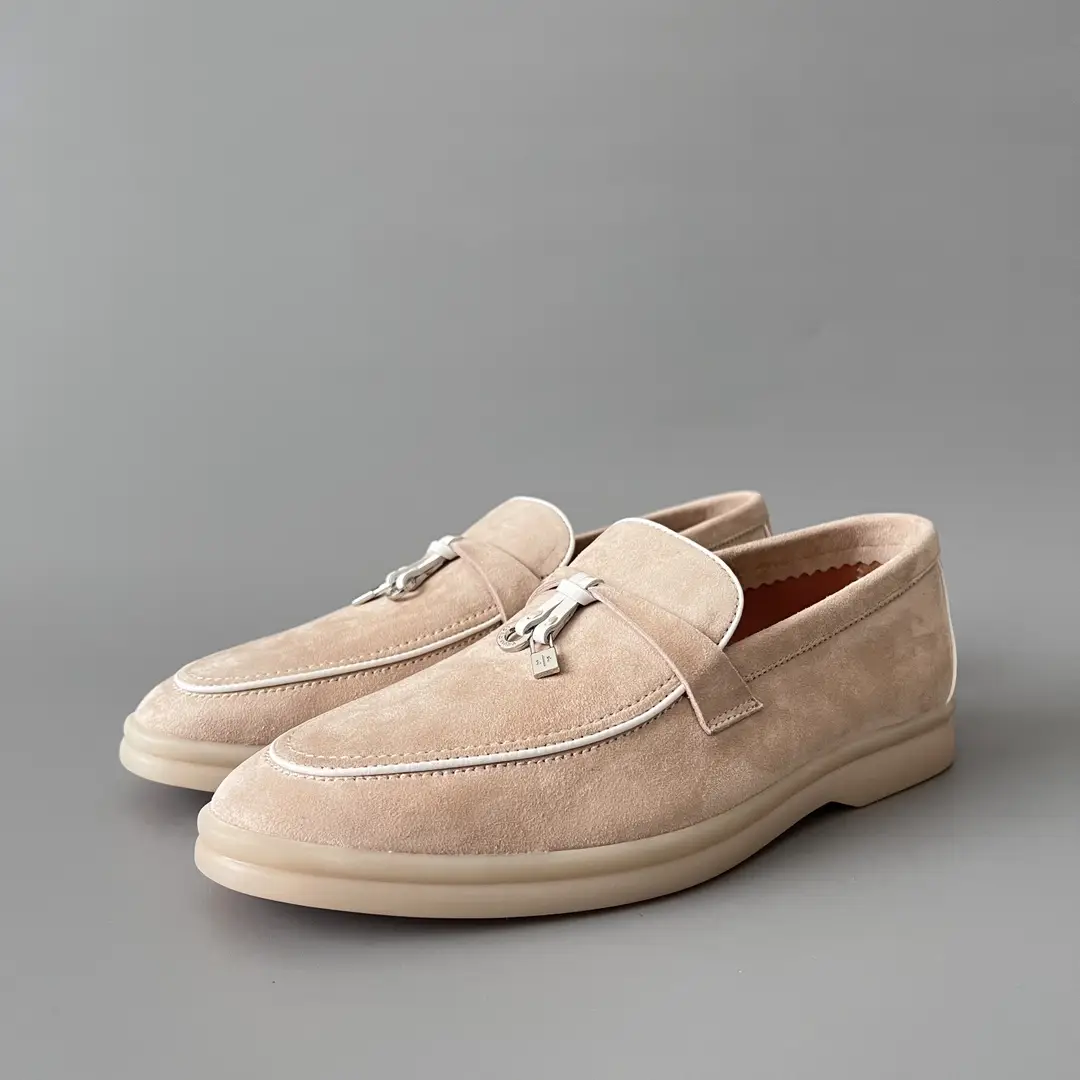 Loro Piana round toe low top women's loafers.
encoding