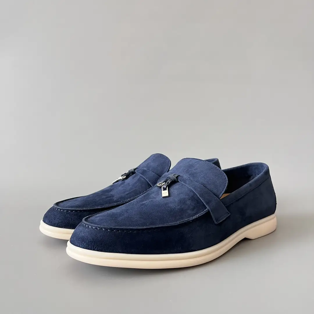Loro Piana round toe low top women's loafers.
encoding