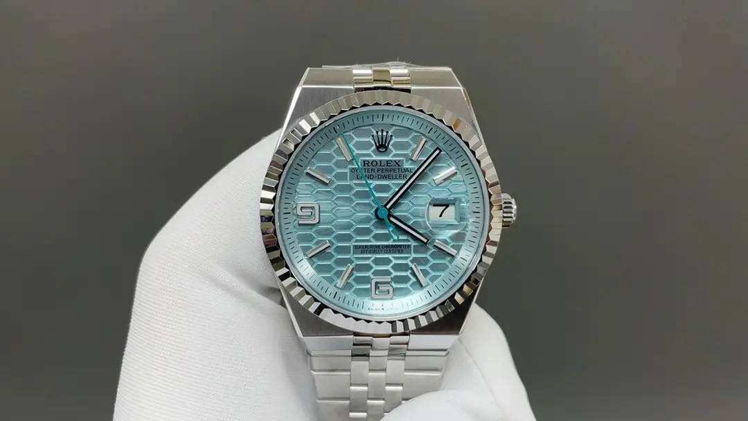 Rolex Land-Dweller 40 &ldquo;Ice Blue Honeycomb&rdquo; Platinum