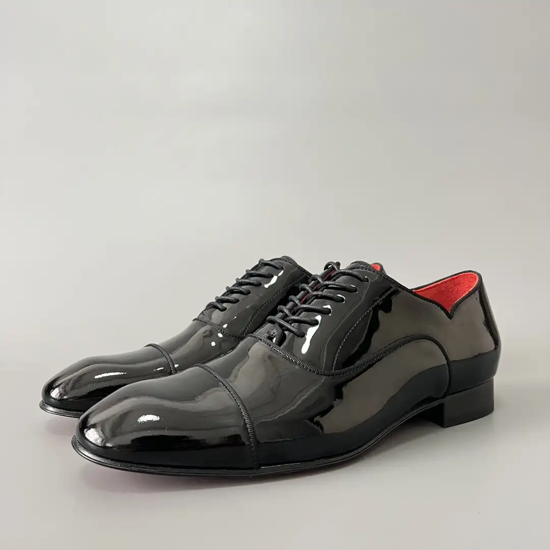 Christian Louboutin Greggo Fashion Men's Rest