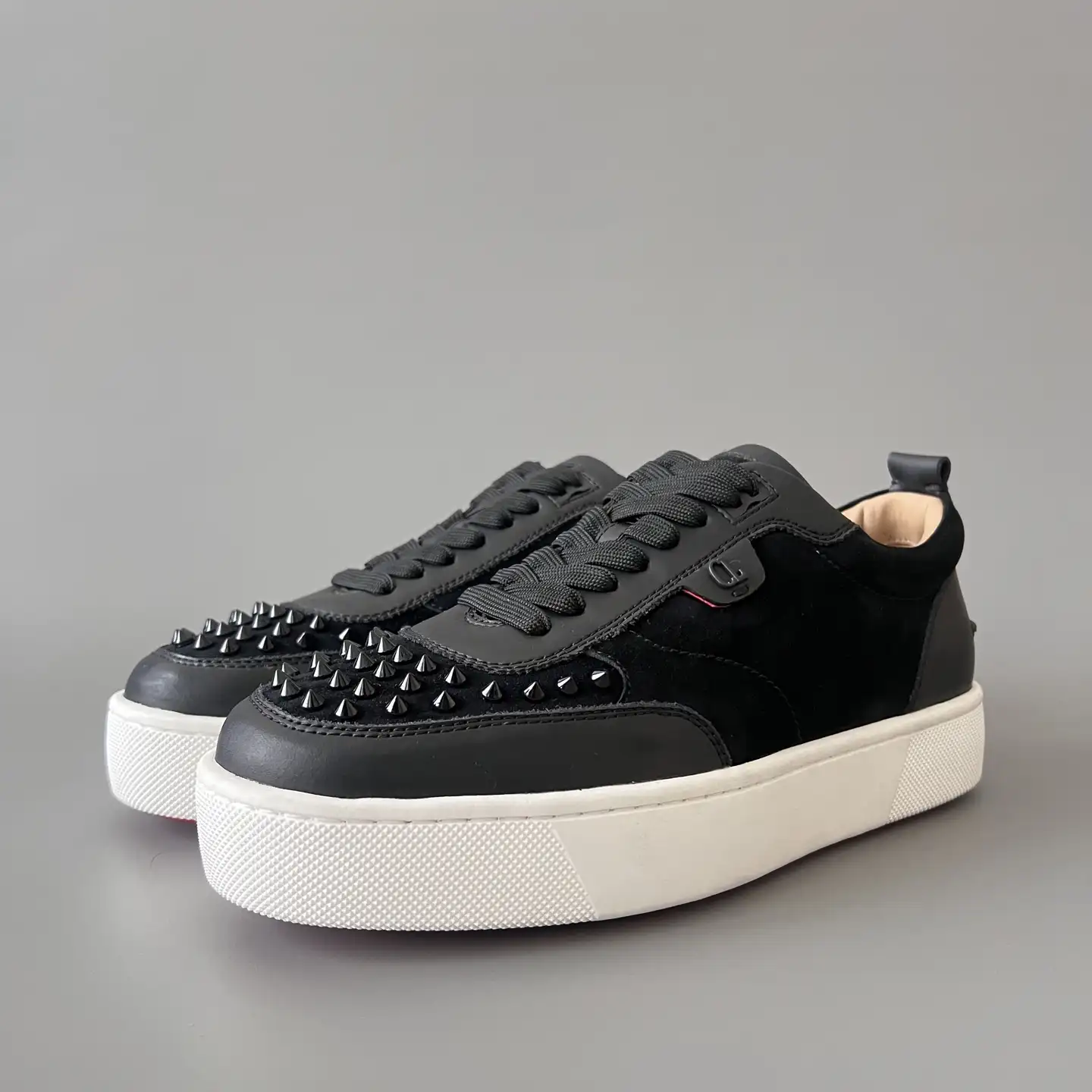 Christian Louboutin Happyrui S