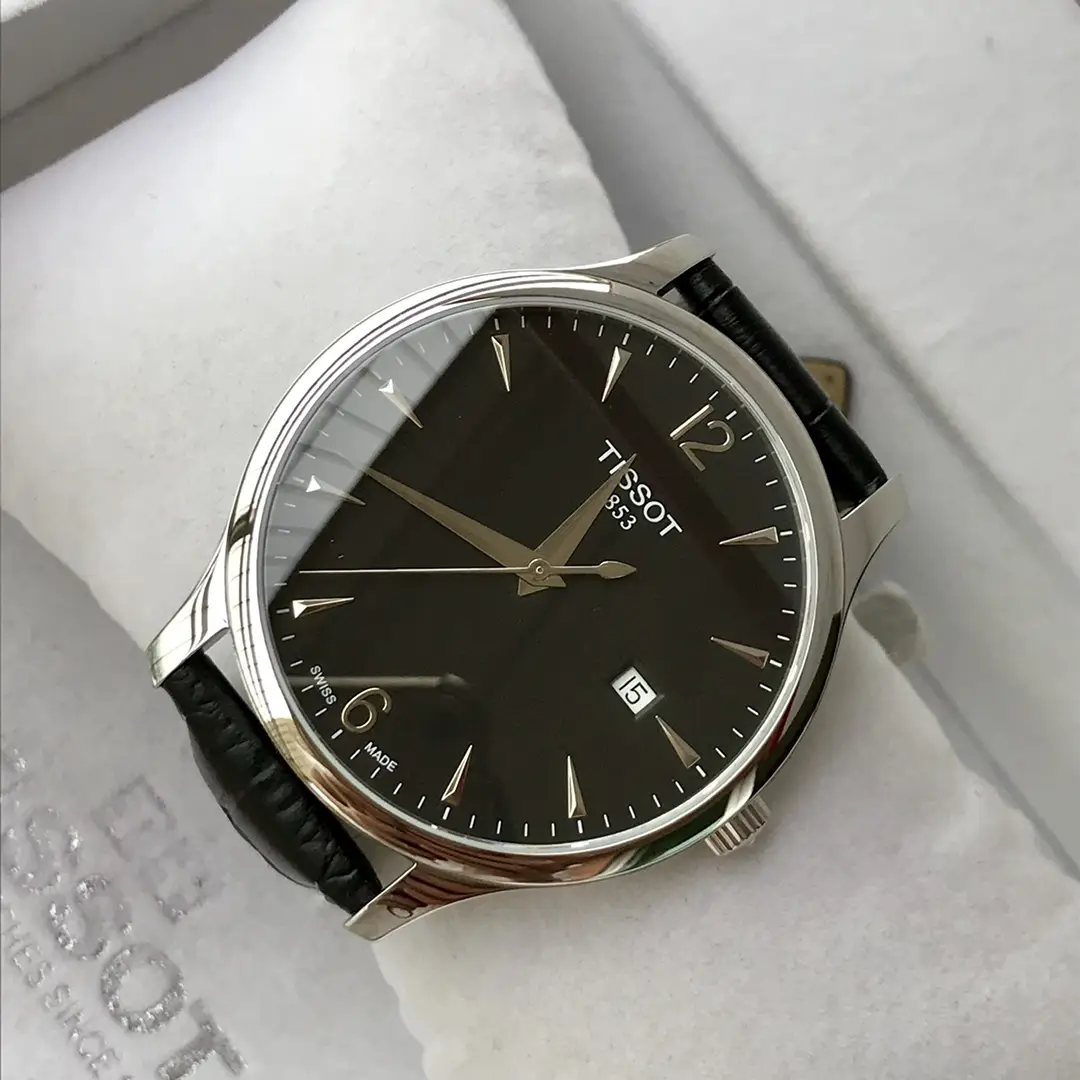 Tissot Brown Leather Strap Watch Dark Dial Business Ultimate 42MM T063